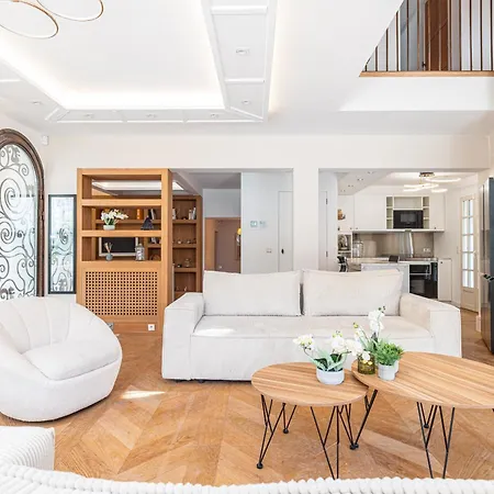 Stunning Juan Les Pins 4 Bed With Pool Villa