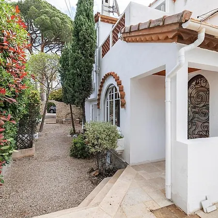 Stunning Juan Les Pins 5 Bed With Pool ヴィラ アンティーブ
