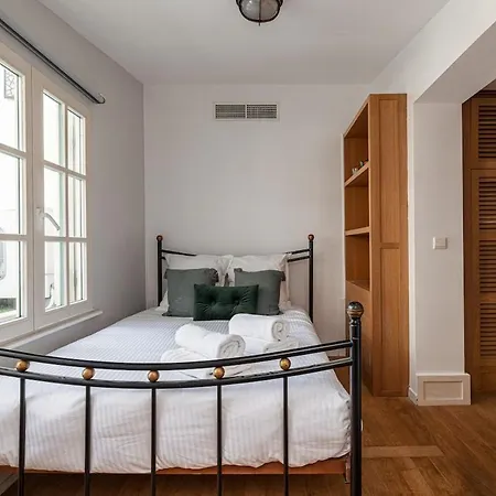 Stunning Juan Les Pins 4 Bed With Pool Villa